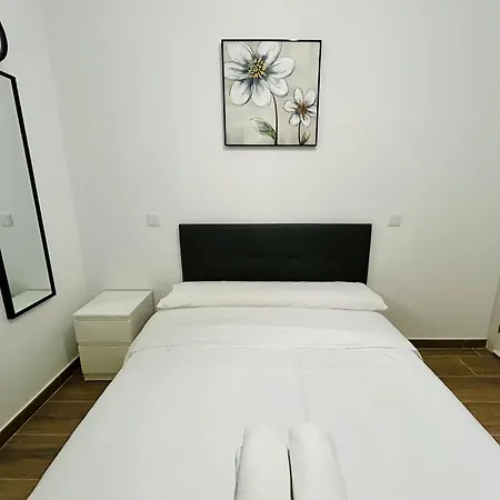 Rooms Chima Madrid Exterior photo