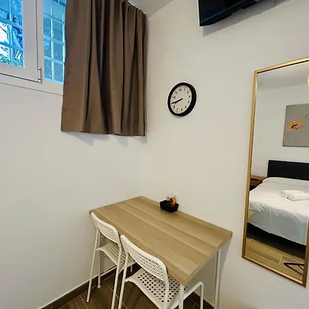 Rooms Chima Madrid Exterior photo
