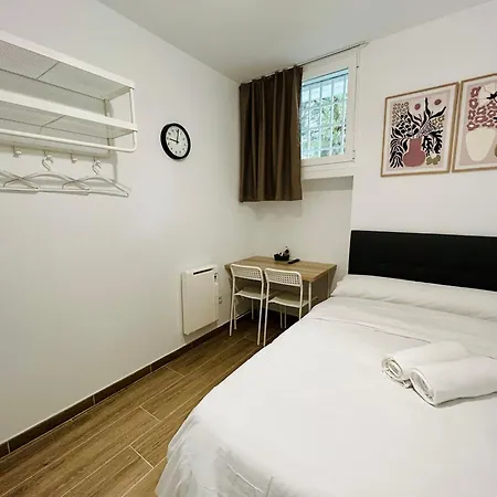 Rooms Chima Madrid Exterior photo