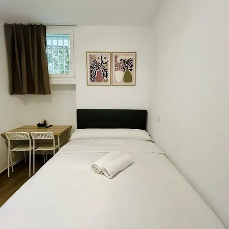 Rooms Chima Madrid Exterior photo
